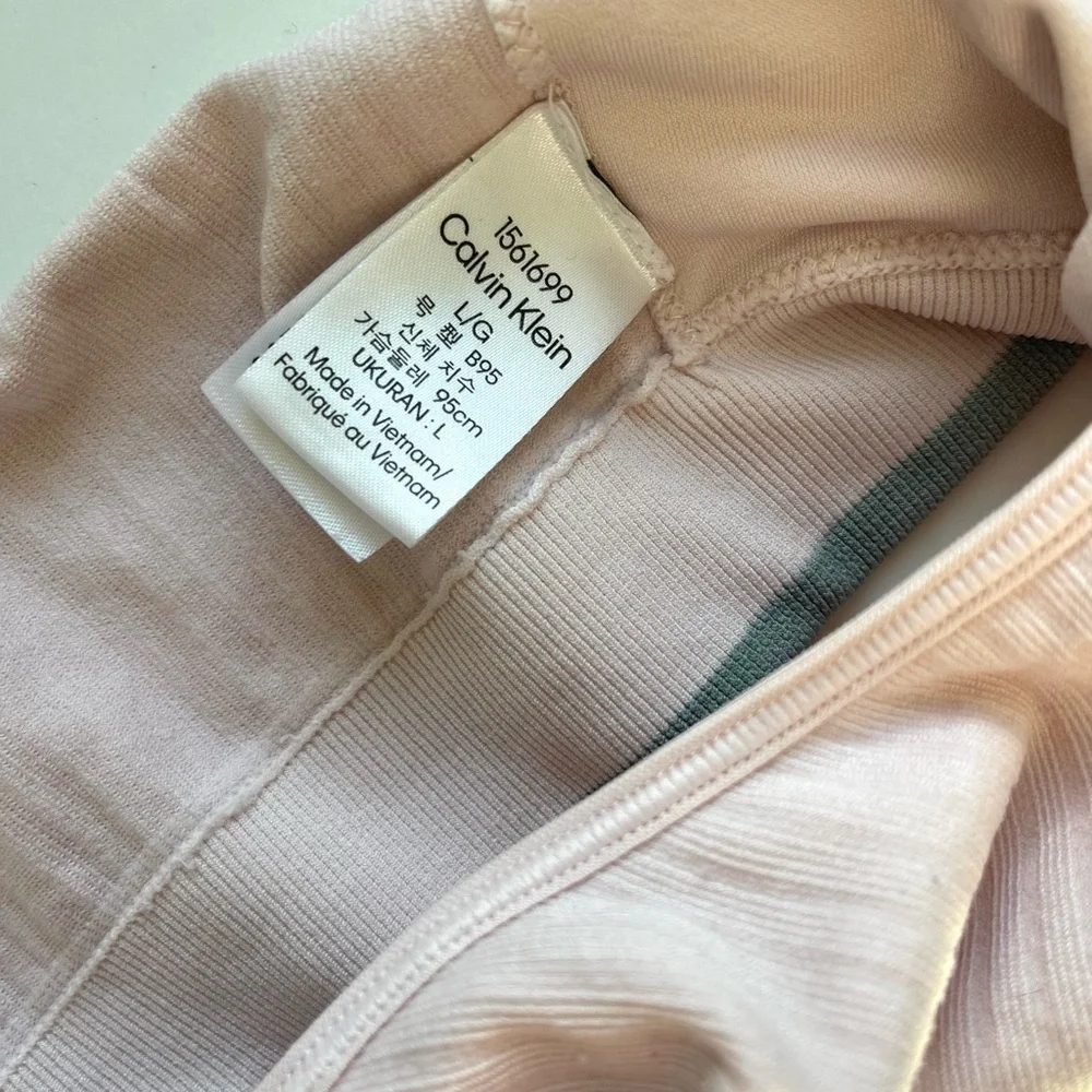 Calvin Klein Pink Ribbed Bralette size Large - Picture 4 of 4